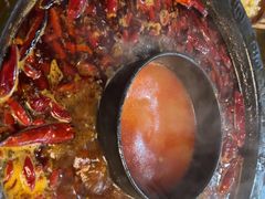-黄潇洒老火锅(九眼桥宏济巷店)