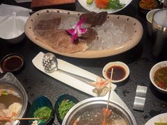 -海上明月海鲜火锅 鲜切牛肉