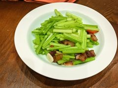 -唐山宴百姓府邸院落中餐