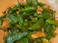 山涧小炒肉-山涧肴·泉水煮活鱼(坂田店)
