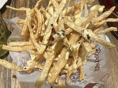 -秘密旅行Bonjour(黑金冠 江南西店)