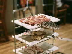 现穿羊肉串-丰茂烤串(港旅店)