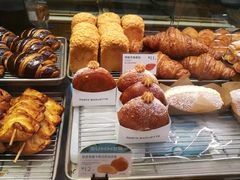 -巴黎贝甜(宜山路店)