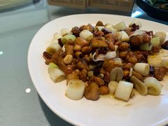 宫保鸡丁-泡椒食堂