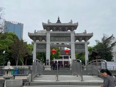 -绳金塔