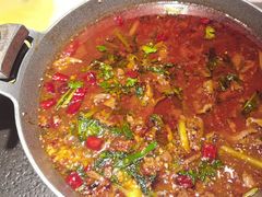 -万重锦·人文川菜馆(骡马市店)