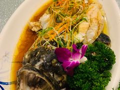 -三泉海中鲜海鲜加工零售广场(幸福时代店)