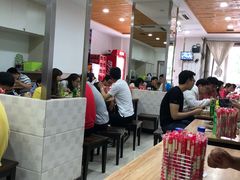 大堂-东财大盘鸡(黑石礁店)