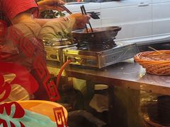 -富正毅三下锅·湘西韵味(天门山索道店)
