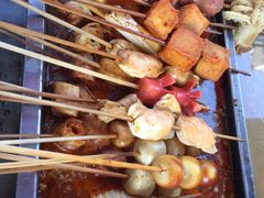 -许西美食一条街