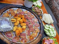-老姐石板烧烤+铜炭火锅(总店)