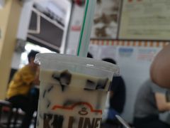 豆奶加仙草-Killiney Kopitiam(基利尼路67号店)