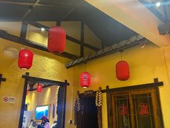 -富正毅三下锅·湘西韵味(天门山索道店)