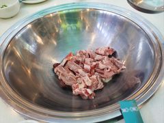 -313羊庄·铁锅烀羊肉·烧烤(草桥店)