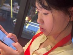 -肥肥虾庄·金牌油焖大虾(杨园滨江时代walk店)