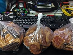 -光明牛奶棚(南泉店)