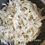 香煎小银鱼配白米粥，吃到停不下来！