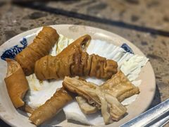 -渝大狮毛肚老火锅(解放碑店)