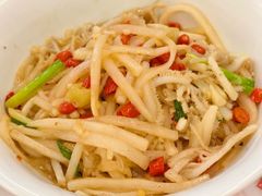 -堂瓦里·33年传统赣菜(第一街区店)