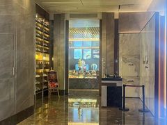 -大连星海皇冠假日酒店
