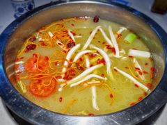 -芈重山老火锅(广州首店)