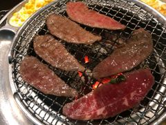 -青瓦炭韩潮烤肉(花园道店)