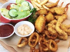 -必胜客(华南摩尔店)