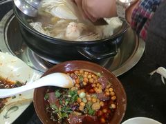 -怪难吃·乐山跷脚牛肉(新牌坊店)