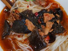 三鲜米粉-一品香粉馆(官黎路店)