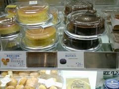 -巴黎贝甜(华堂新辰汇店)