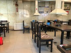 大堂-韩风烤牛肉冷面店