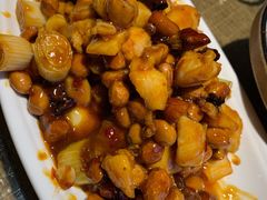 宫保鸡丁-渝信川菜 · 川味家常菜(长安店)