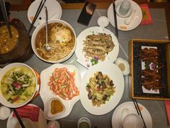 -新天明砂锅鱼头煲