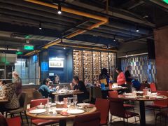 大堂-四季民福烤鸭店(西单华威约饭街店)
