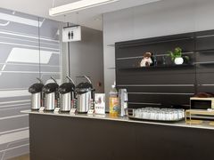 -浙江元通滨奥汽车有限公司(奥迪4S店)