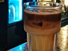 乔治的臭脚-无牌咖啡&酒馆