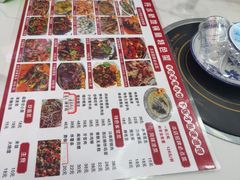 -丹水桥地锅鱼·翘嘴鲌·地方特色全鱼宴(丹江口大坝店)