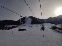 -丝绸之路山地度假区滑雪场