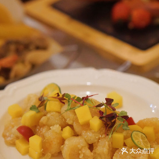 林深见鹿(绿地世纪城店)