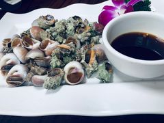 -谊荣海鲜大牌档(石湖店)