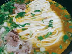 -杨记清芳牛肉拉面(京广路店)
