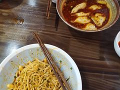 -张氏宽窄巷成都名小吃(华发新天地店)