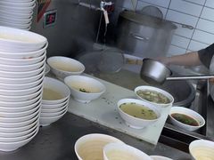 -草桥清真牛肉锅贴扁食店