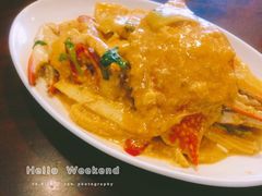 -Dang restaurant (patong phuket)