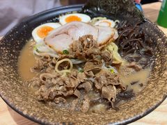 白丸肥牛拉面-Uni 忧你の深夜食堂(浦江万达广场店)