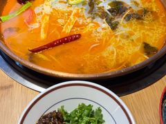 -洱火云南酸菜牛肉火锅(石景山当代商城店)