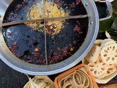 -储奇门鳝鱼火锅(总店)