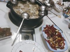-菌之家·专业纯野生菌火锅·特色炒菌
