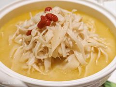 -桂满陇·手作小笼包&江南叫花鸡(中山公园店)