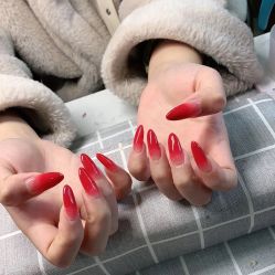 -UGIRL有个美甲